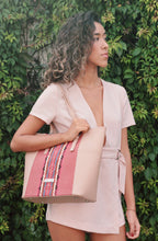 Load image into Gallery viewer, Tote nude
