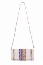 Load image into Gallery viewer, Clutch rainbow
