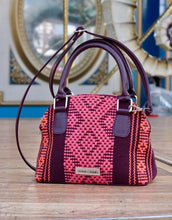 Load image into Gallery viewer, Monte Albán grape
